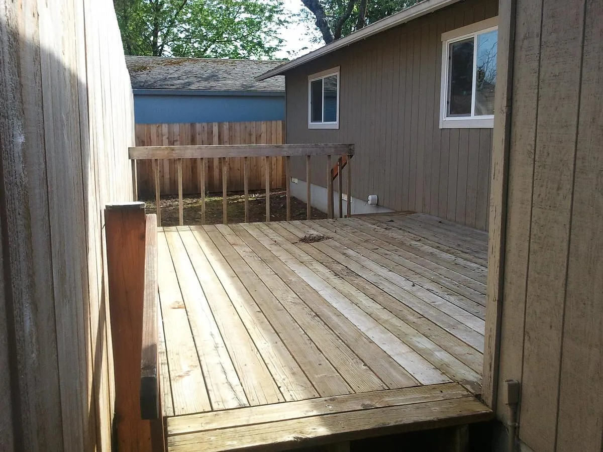 3 bed, 1320 sqft, $2,395 — Photo 4