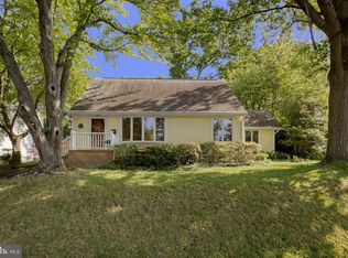 5801 9th Rd N, Arlington, VA 22205