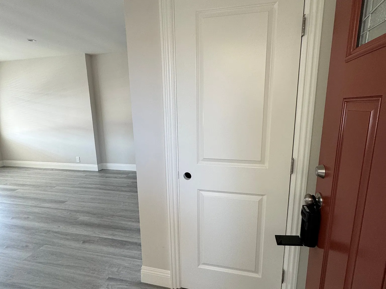 1 bed, $2,100 — Photo 2