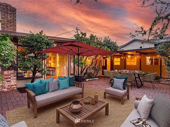 Enjoy this virtually staged rendition of what life on the patio might look like! 
