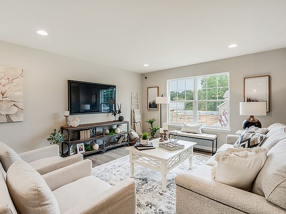 4th image of 8155 Obrien Dr