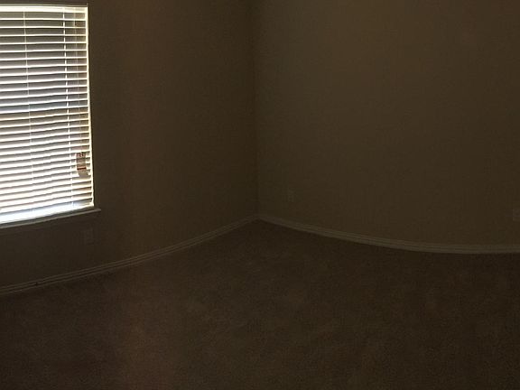 4th image of 3016 Nara Vista Trl