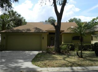 595 S Sandlake Ct, Mount Dora, FL 32757