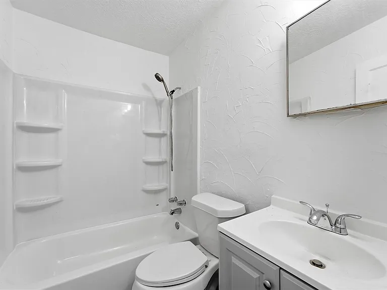 5326 Wenda St — Photo 10