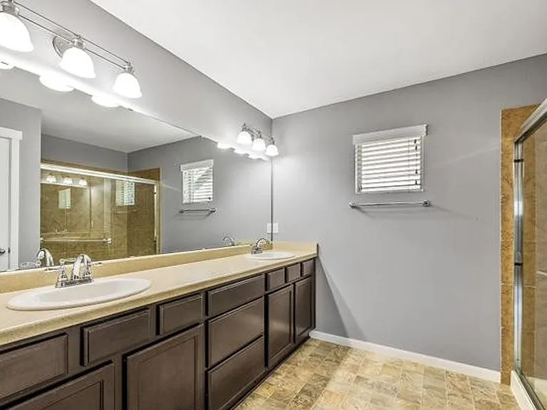 4273 E Roosevelt Ave — Photo 16