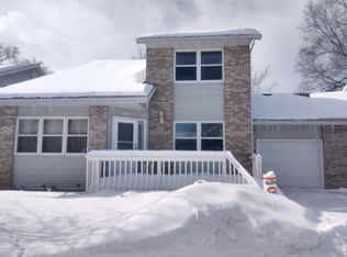 1409 Richmond Bay Ct, La Crosse, WI 54603