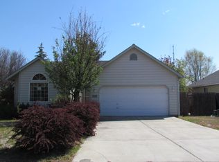 2814 Sw Volcano Ct., Redmond, OR 97756