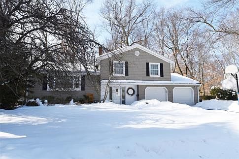 Picturesque Setting!