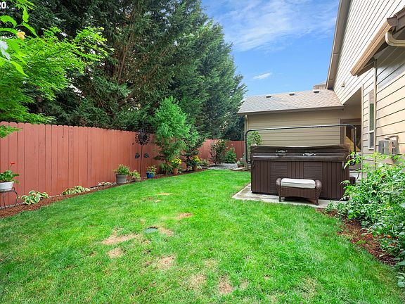4th image of 10401 NE 156th Ave