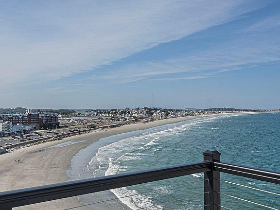 2nd image of 62 Oceanside Dr #62