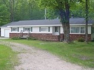 2492 Mann Rd, Cheboygan, MI 49721