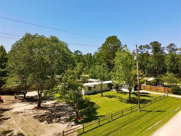 55623 Lisa St, Astor, FL 32102