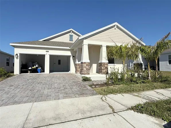 2410 Relaxing Ln, Kissimmee, FL 34744