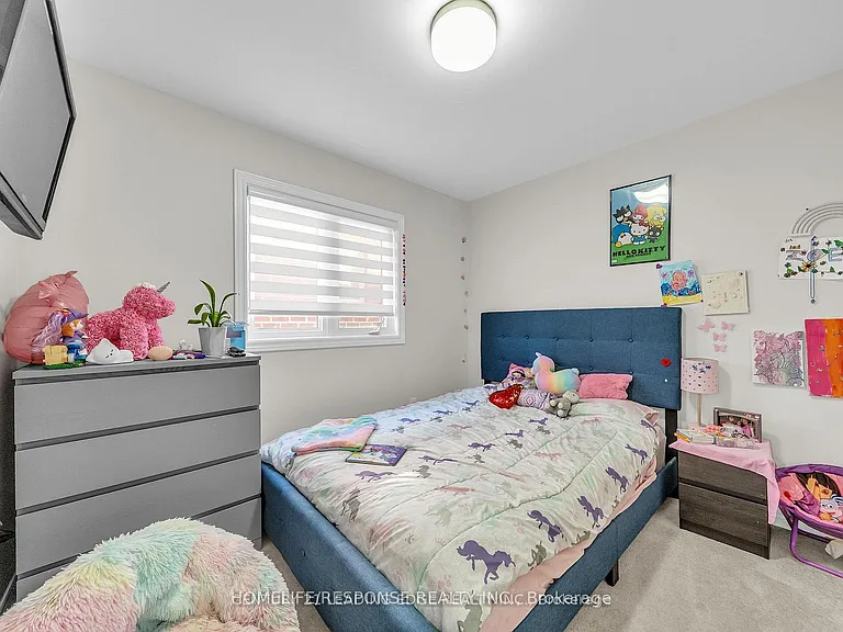 5 Gooseman Cres — Photo 32