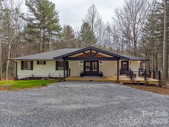 3rd image of 323 Mashburn Branch Rd