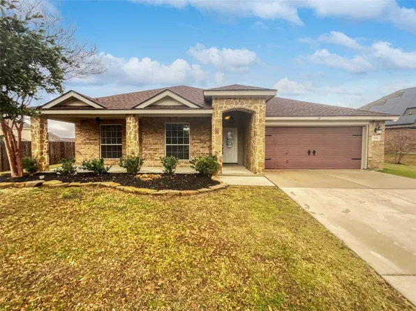 848 Peach Ln, Burleson, TX 76028