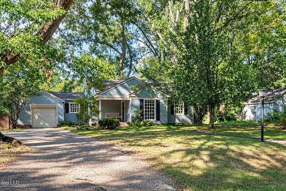 730 Chickasaw Ave