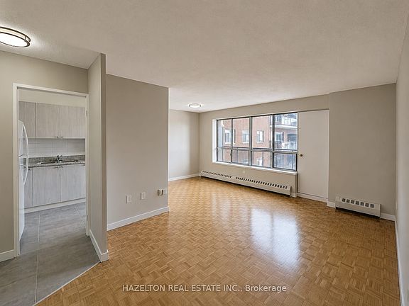 3rd image of 1901 Martin Grove Rd #521