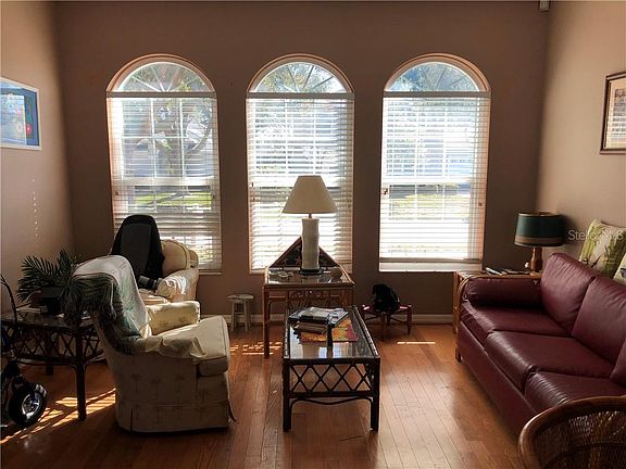 3rd image of 1115 Blackrush Dr