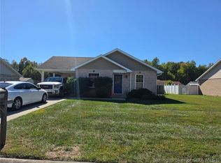 129 Wooded Ct, Hanover, IN 47243