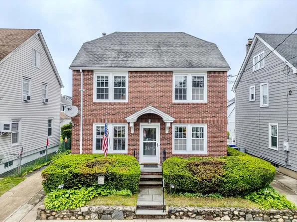 177 Park Avenue, Williston Park, NY 11596