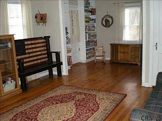 2nd image of 13 Bartlett Pl