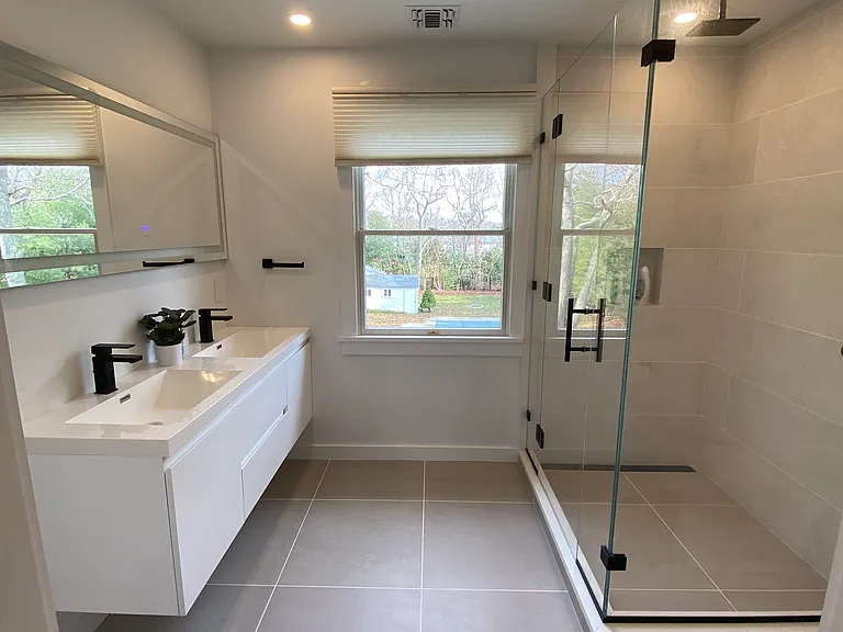 133 Middle Hwy — Photo 47