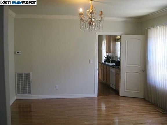 3rd image of 450 Superior Ave
