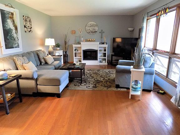 3rd image of 58879 County Road 1