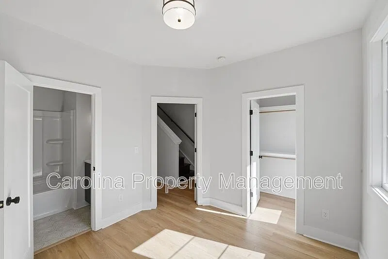3 bed, 3.5 bath, $2,900 — Photo 4