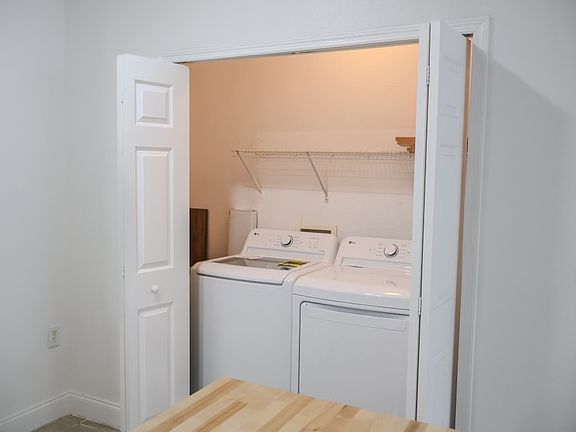 5th image of 8137 Claire Ann Dr APT 101
