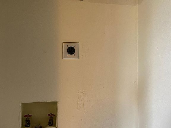 4th image of 1243 S 2nd St W #1