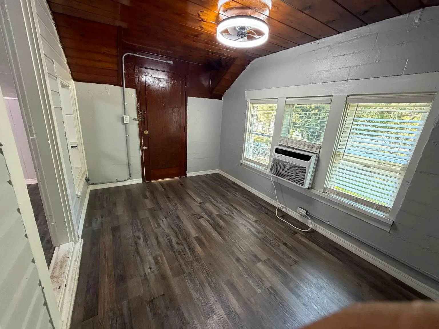 1 bed, 639 sqft, $990 — Photo 4