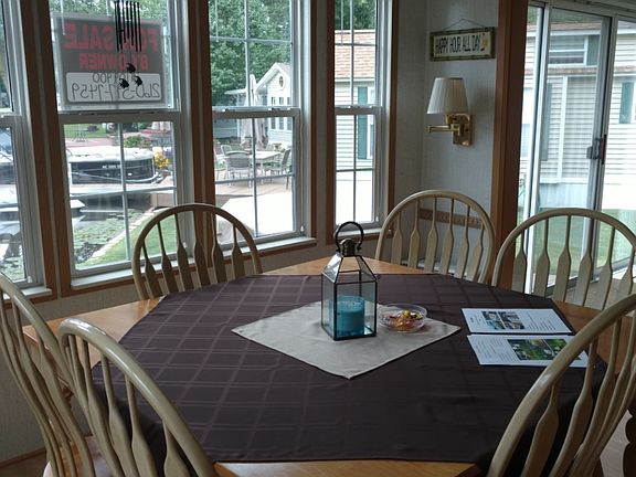 Kitchen table-seating for 6