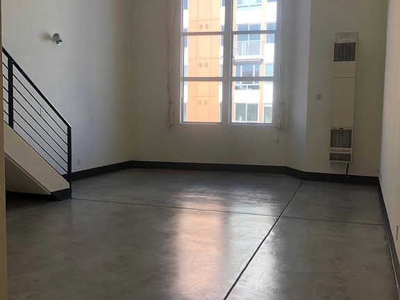 5th image of 8 Bernice St #205