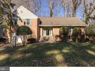 5017 Sylvia Rd, Drexel Hill, PA 19026