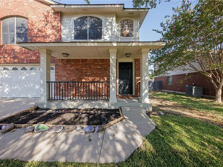 2905 Rainy River Dr — Photo 4
