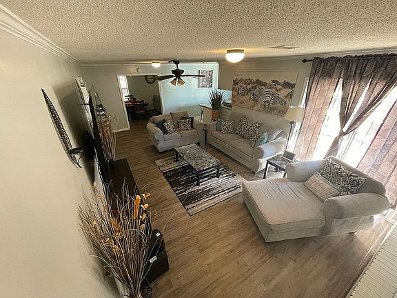 3rd image of 1777 Pinewood Dr