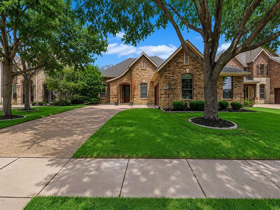 1st image of 5833 Crescent Ln