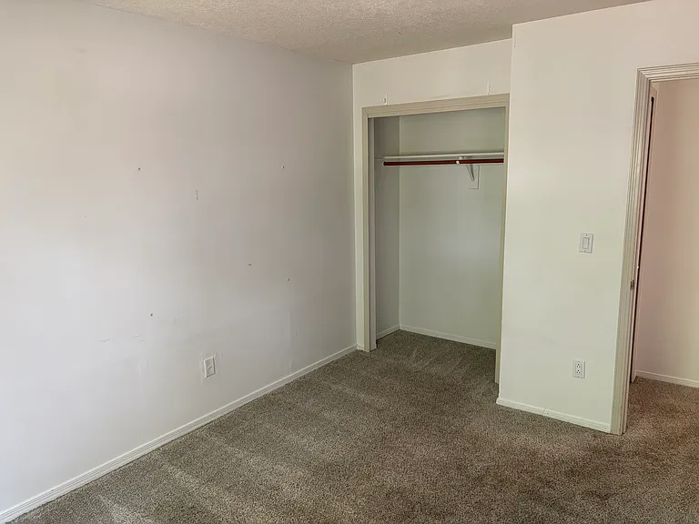 2702 La Silla Dorada — Photo 12