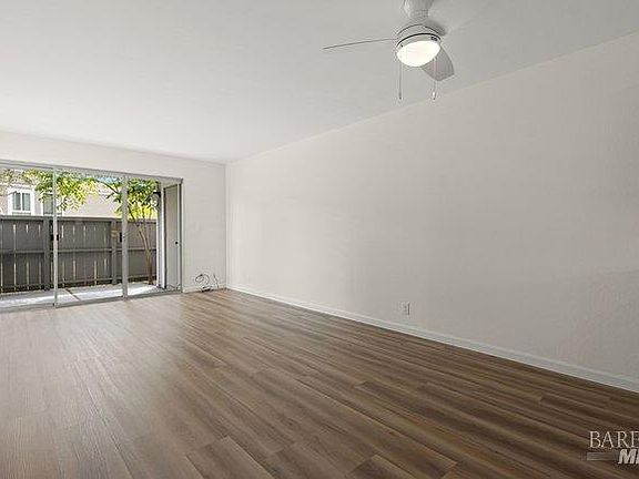 4th image of 900 Southampton Road #129