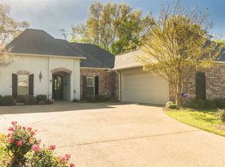 122 Fairchild Cv, Canton, MS 39046