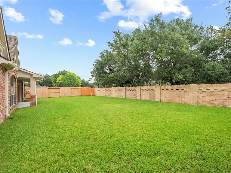 1523 Baldridge Ln — Photo 39