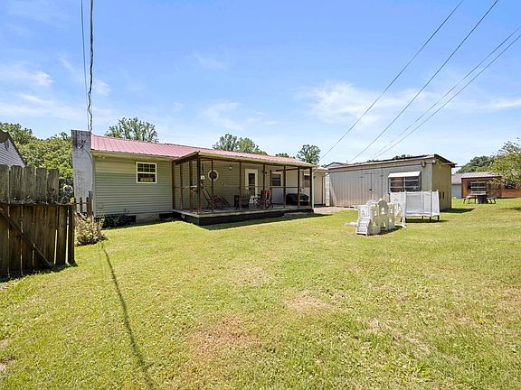 2nd image of 1701 Beth Ann Dr