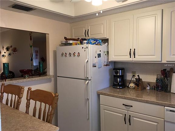 4th image of 4172 Heron Way #B-212