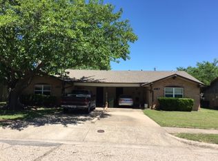 320 Rita Dr, Garland, TX 75042