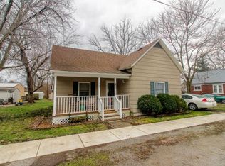 307 W Walnut St, Ashmore, IL 61912