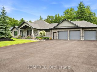 46 Marni Ln, Springwater, ON L0L2K0