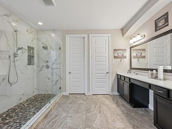 3rd image of 17105 Stillhouse Lake Ct