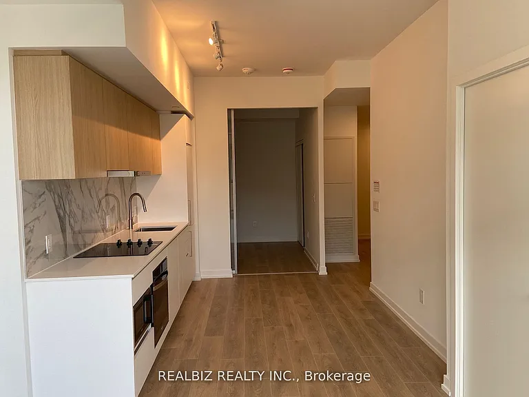 1100 Sheppard Ave W #339 — Photo 6